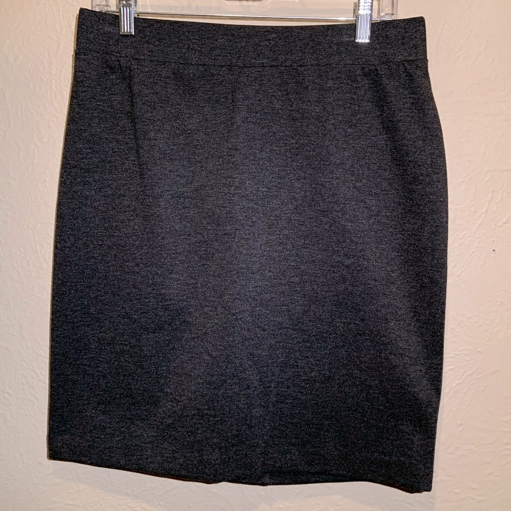 Straight Charcoal Heather Winter 21.5” Skirt
